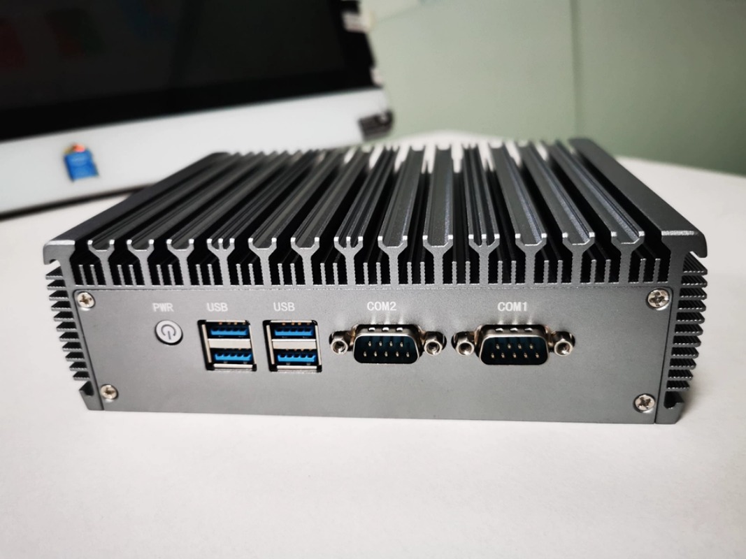 Für Mini-Industrie-PC, Quad-Co – Fanless Industrial Pc Rs485 Core I7 Bewertung und Preis